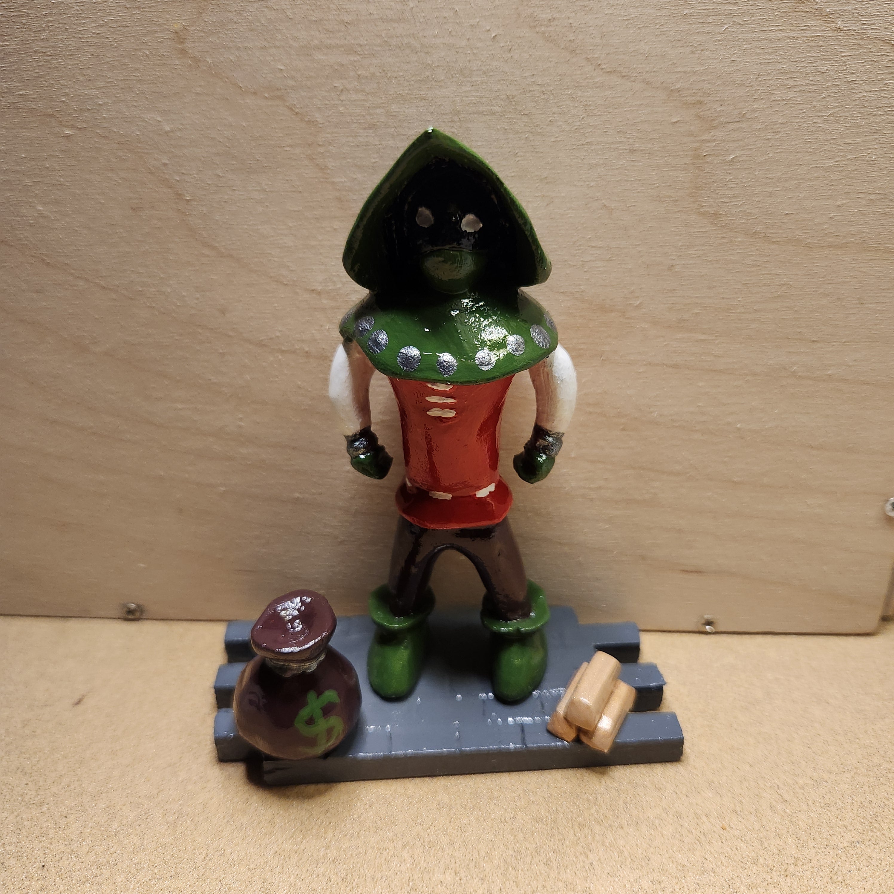 Robin Hood Figurine
