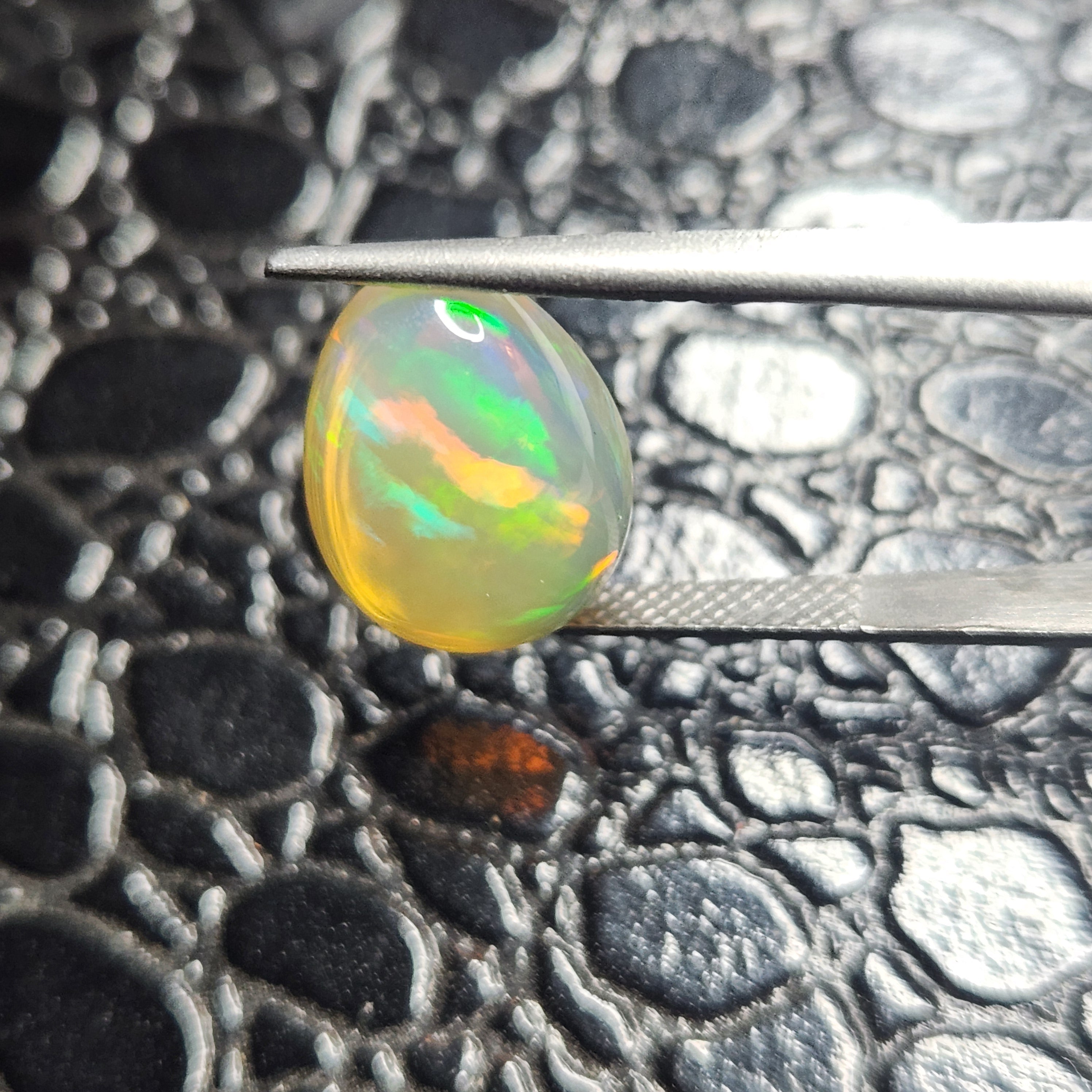Ethiopian Welo Opal 5.03ct
