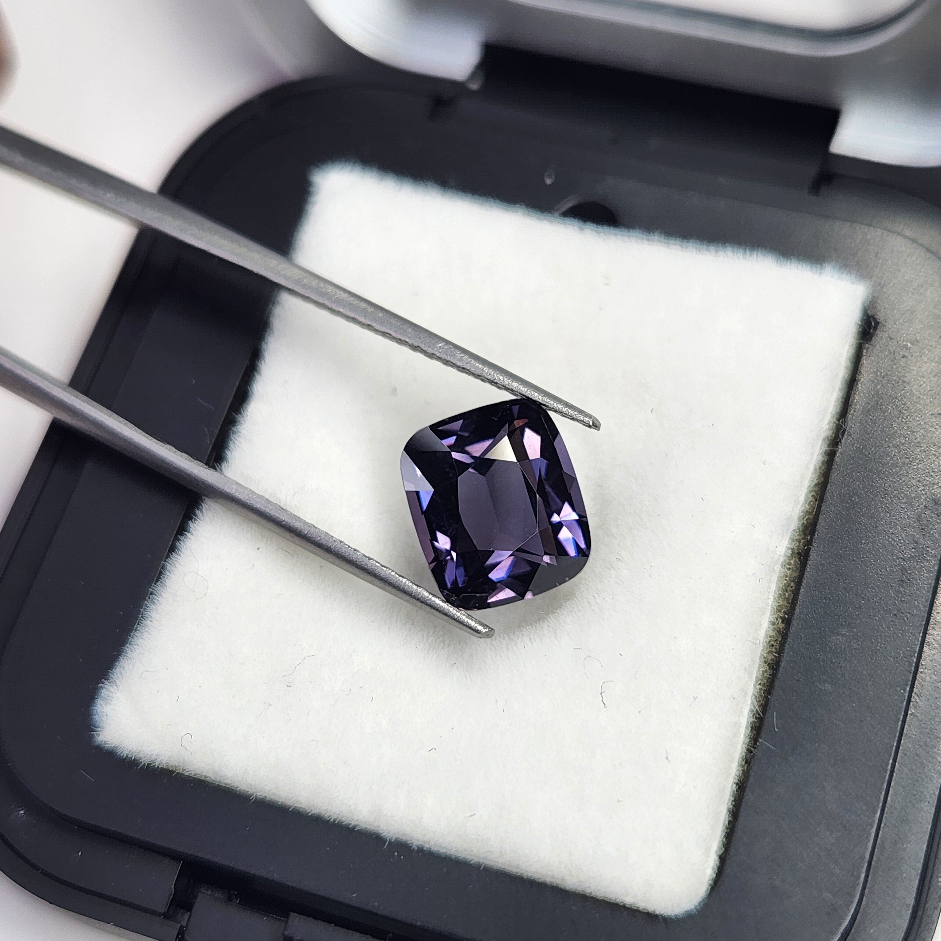 Purple Spinel 3.03ct