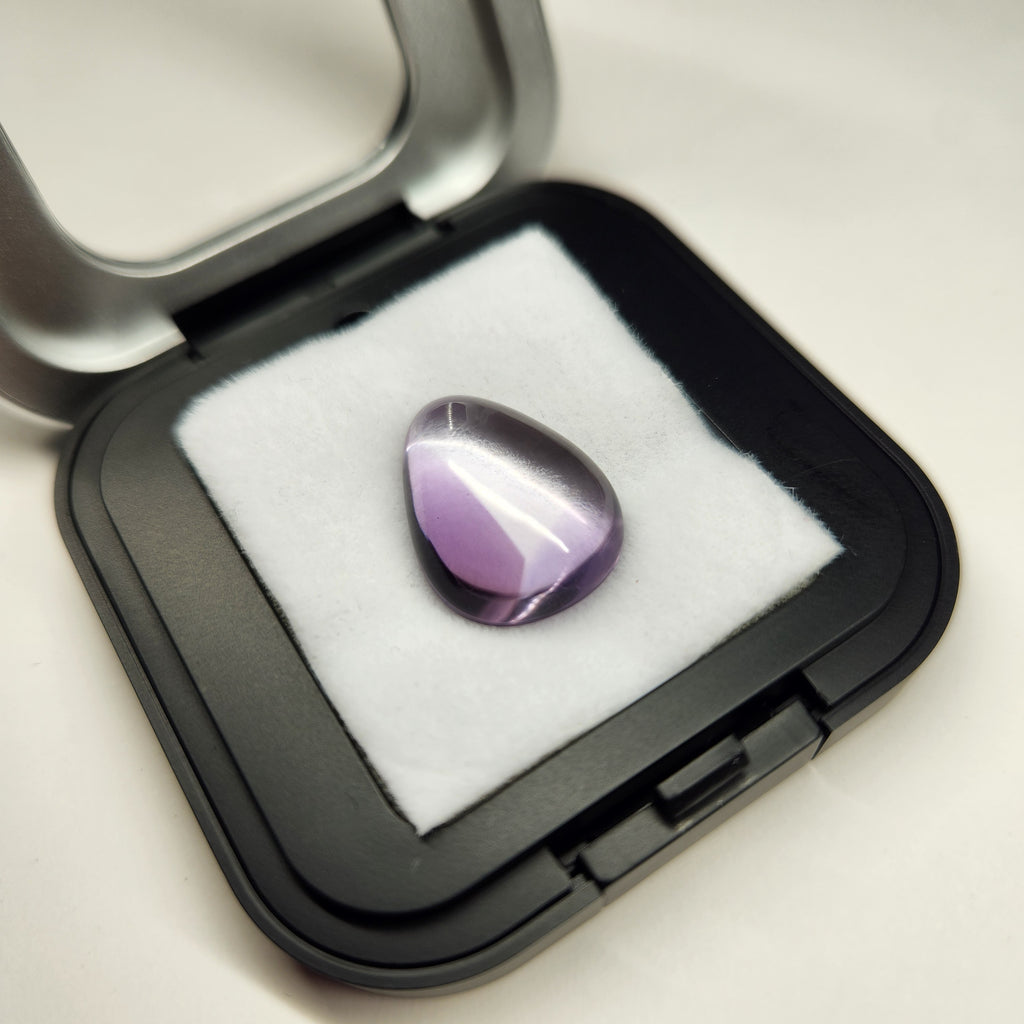 Bi-colour Amethyst Rose Cabochon