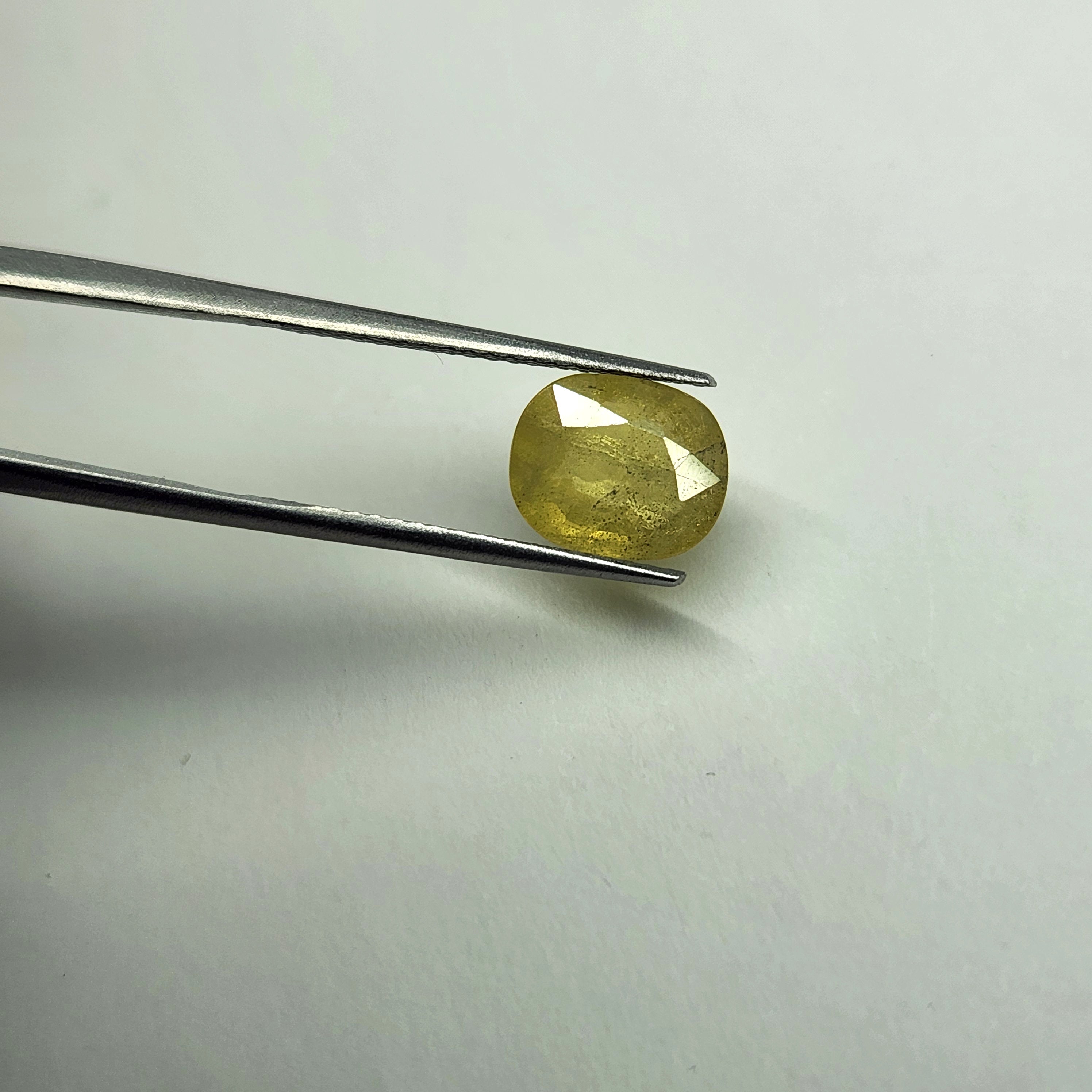 Yellow Sapphire 2.47ct