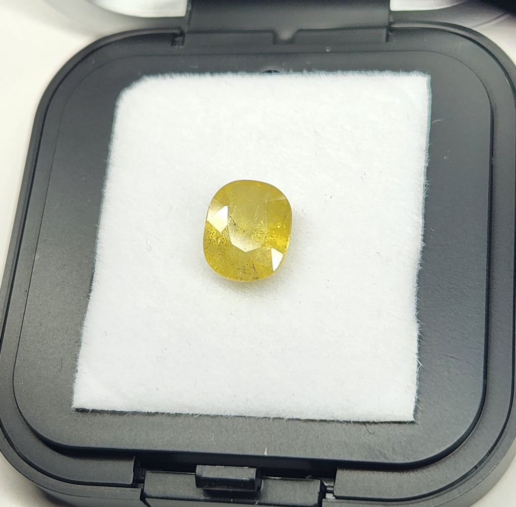Yellow Sapphire 2.47ct