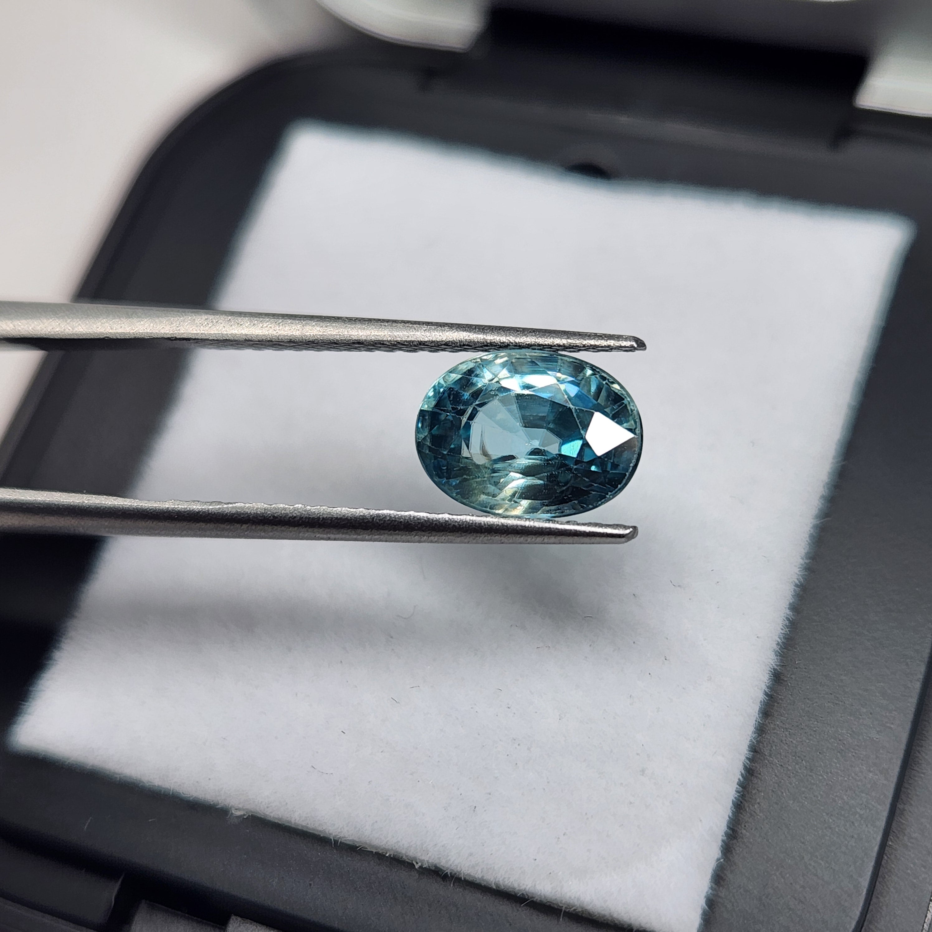 Blue Zircon 2.71ct