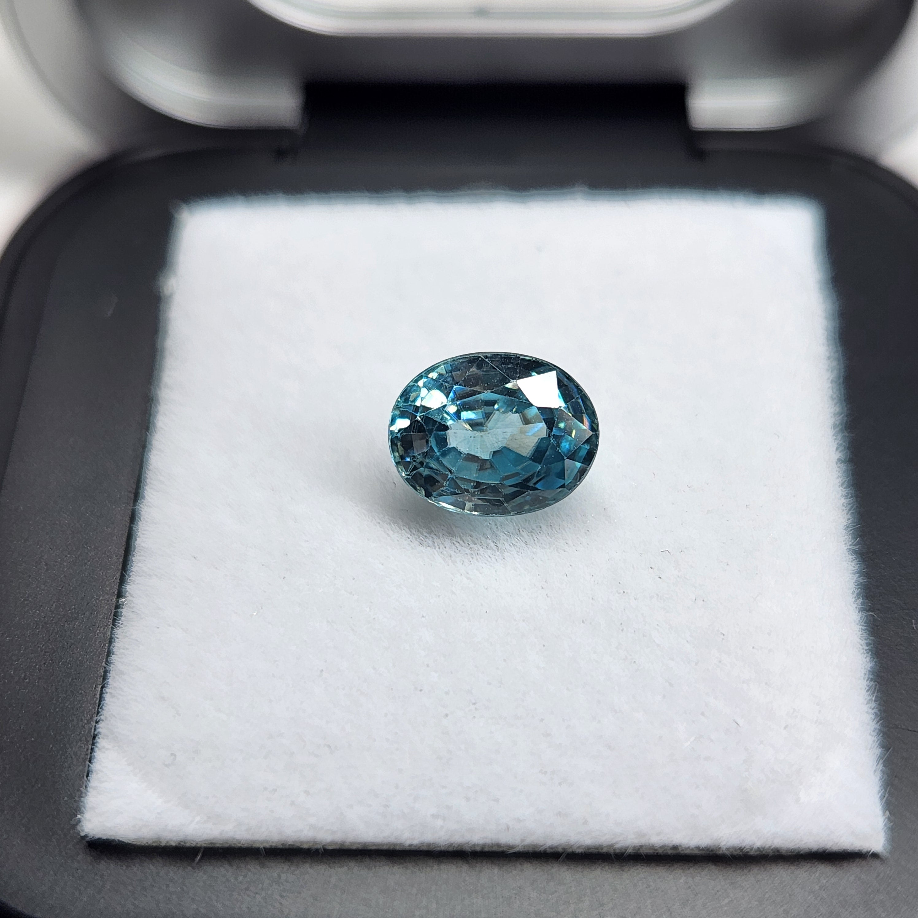 Blue Zircon 2.62ct