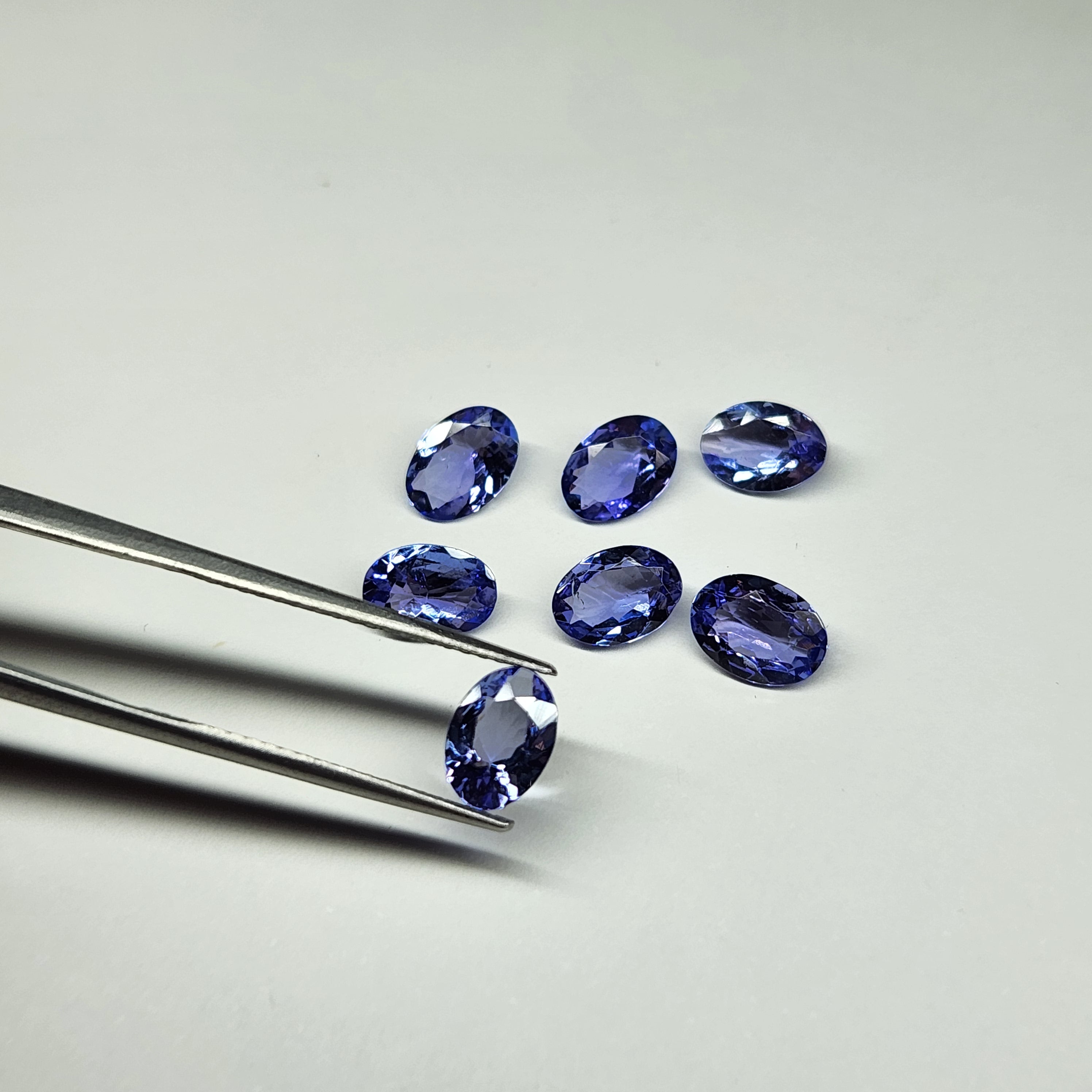 Tanzanites 4.65ct (7 Stones)