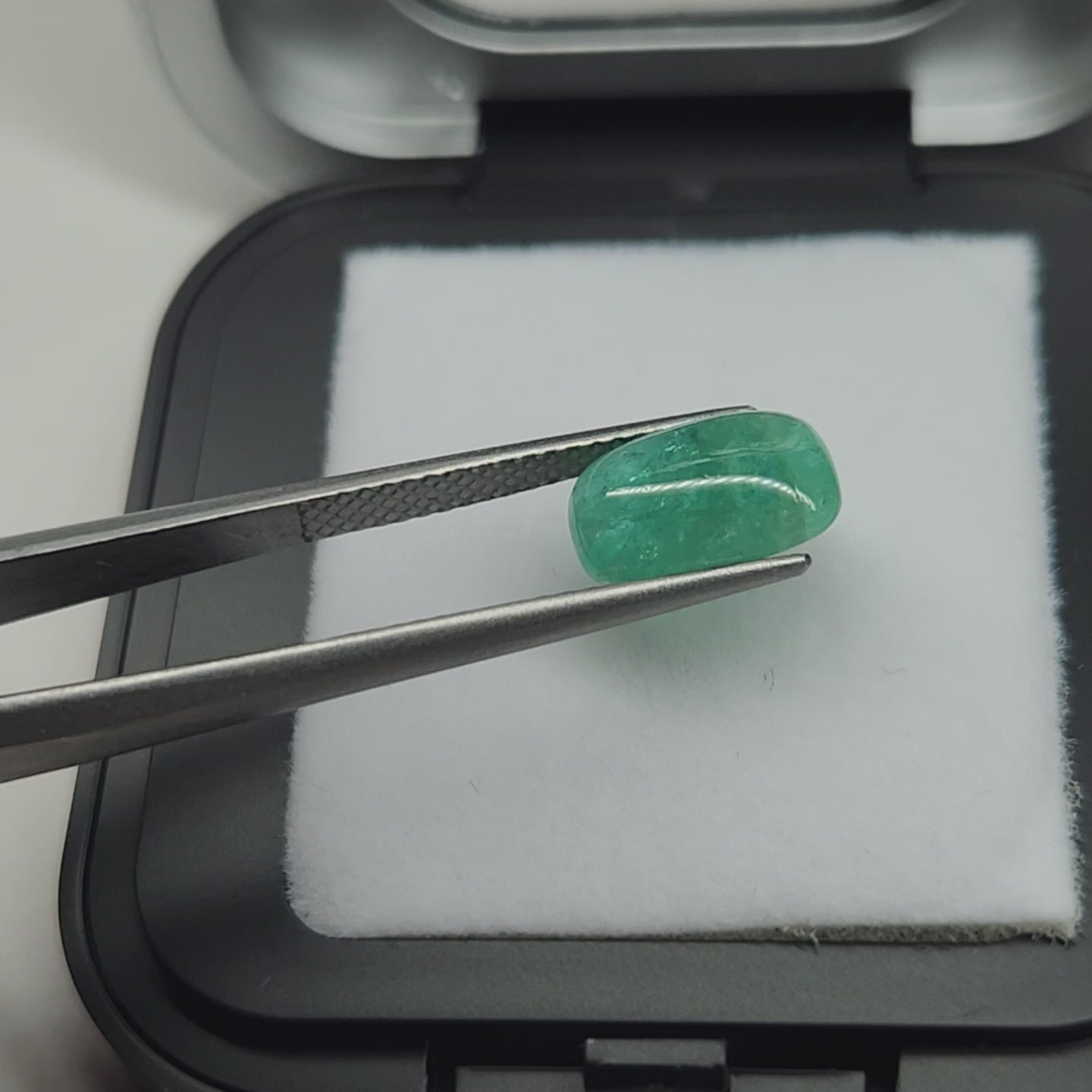 Zambian Emerald Cabochon 1.99ct