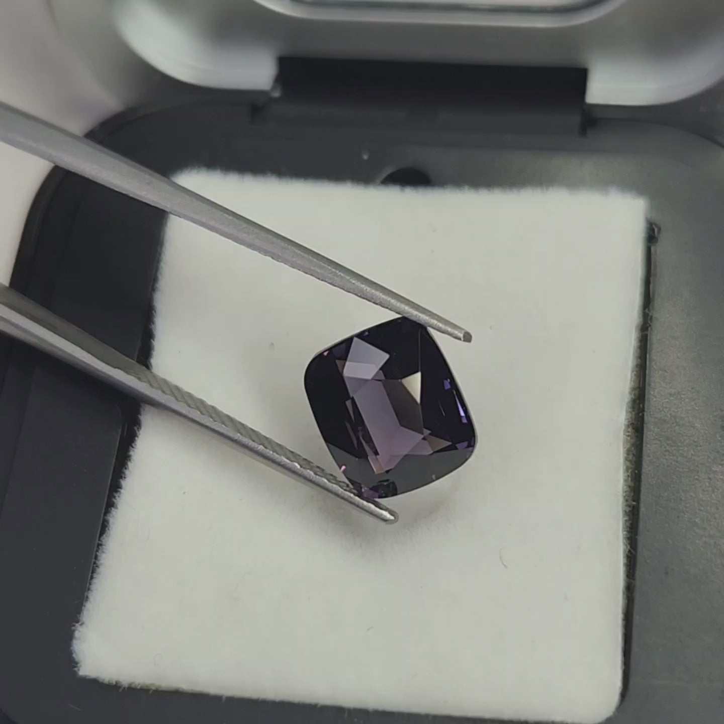 Purple Spinel 3.03ct